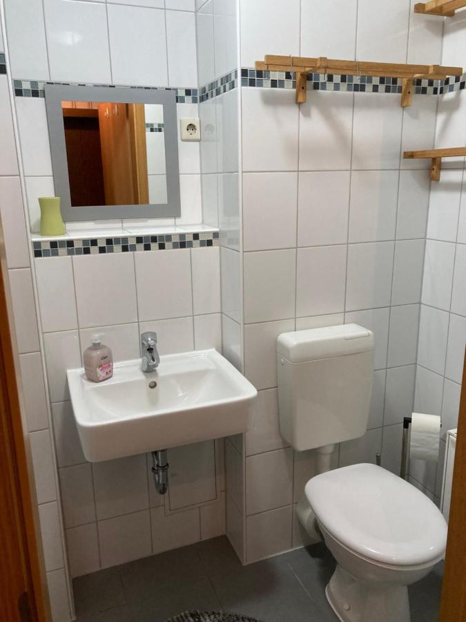 Schoene Zweiraumwohnung In Котбус Экстерьер фото
